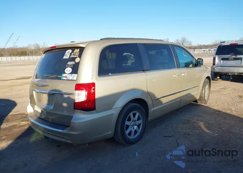 2011 Chrysler Town & Country Touring из США, поврежденный, VIN 2A4RR5DG7BR702093